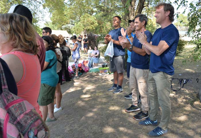 <br />
<b>Notice</b>:  Undefined offset: 0 in <b>/home/uv026317/public_html/in_ultimas-lateral.php</b> on line <b>23</b><br />
<br />
<b>Notice</b>:  Trying to access array offset on value of type null in <b>/home/uv026317/public_html/in_ultimas-lateral.php</b> on line <b>23</b><br />
